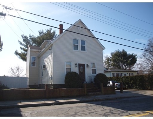 88 Sharp St, North Dartmouth, MA 02747 - photo 1