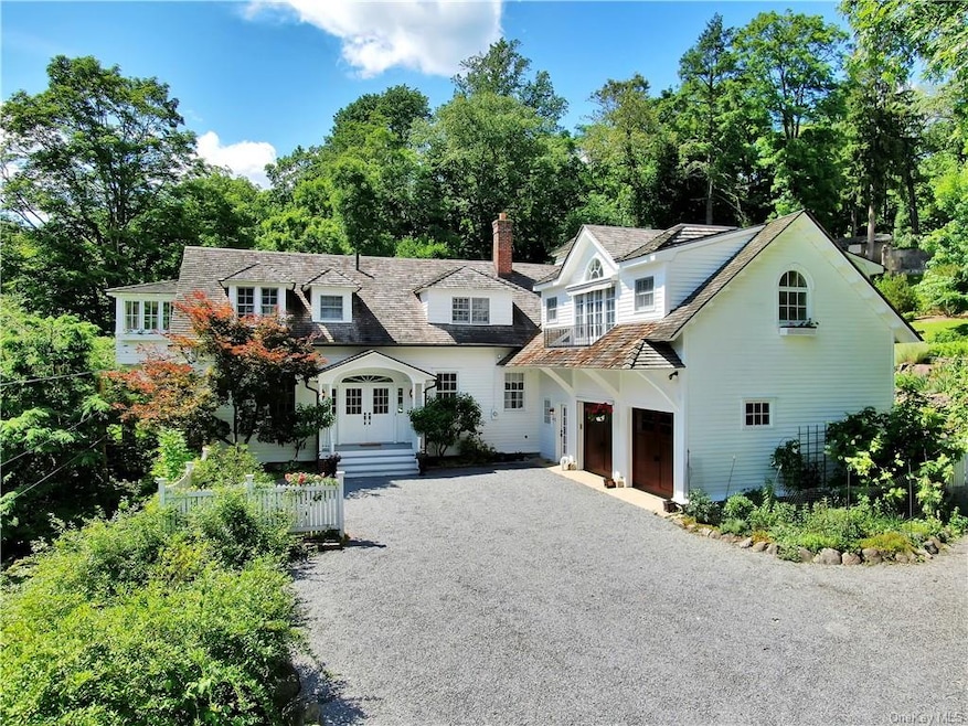 30 E Lake Stable Rd, Tuxedo Park, NY 10987 - photo 1