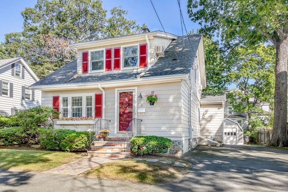 3 Arbutus Rd, Swampscott, MA 01907 - photo 1
