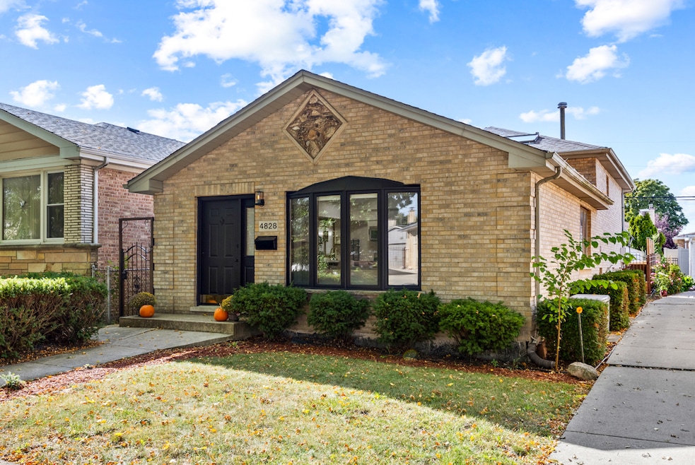 Pending $475,000 • Co-Listing Agent