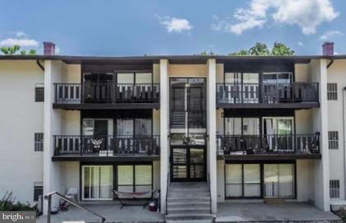 3138 Brinkley Rd unit 8303, Temple Hills, MD 20748 - photo 1