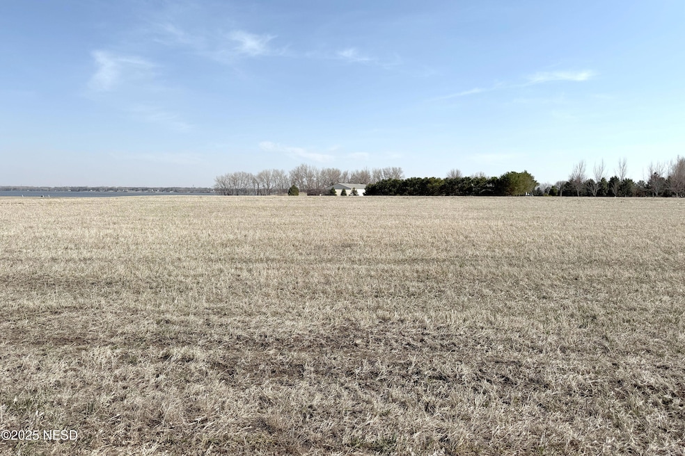 L9 B3 17th St SW, Watertown, SD 57201 - photo 1