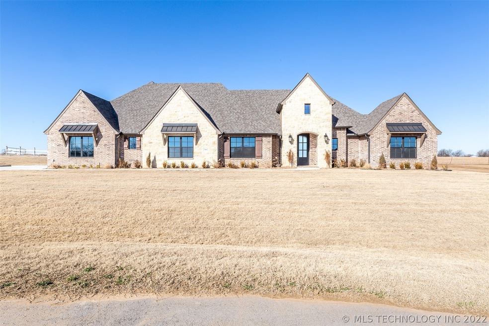 9402 N 61st East Place, Sperry, OK 74073 - photo 1