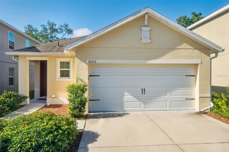 10215 Hawk Storm Ave, Tampa, FL 33610 - photo 1