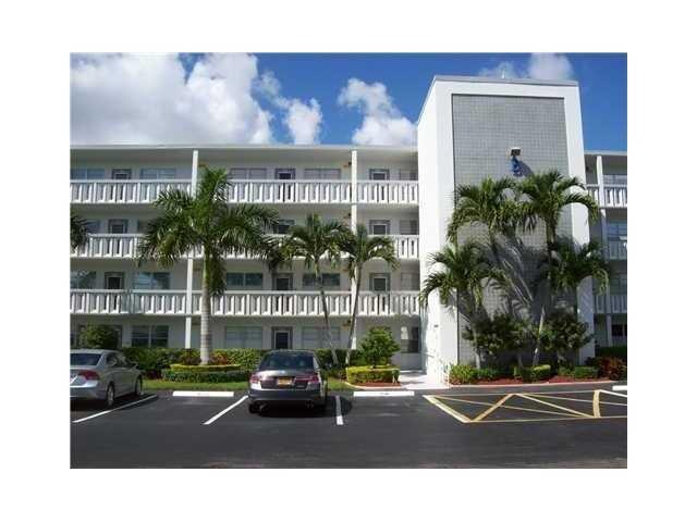 3090 Yarmouth E, Boca Raton, FL 33434 - photo 1