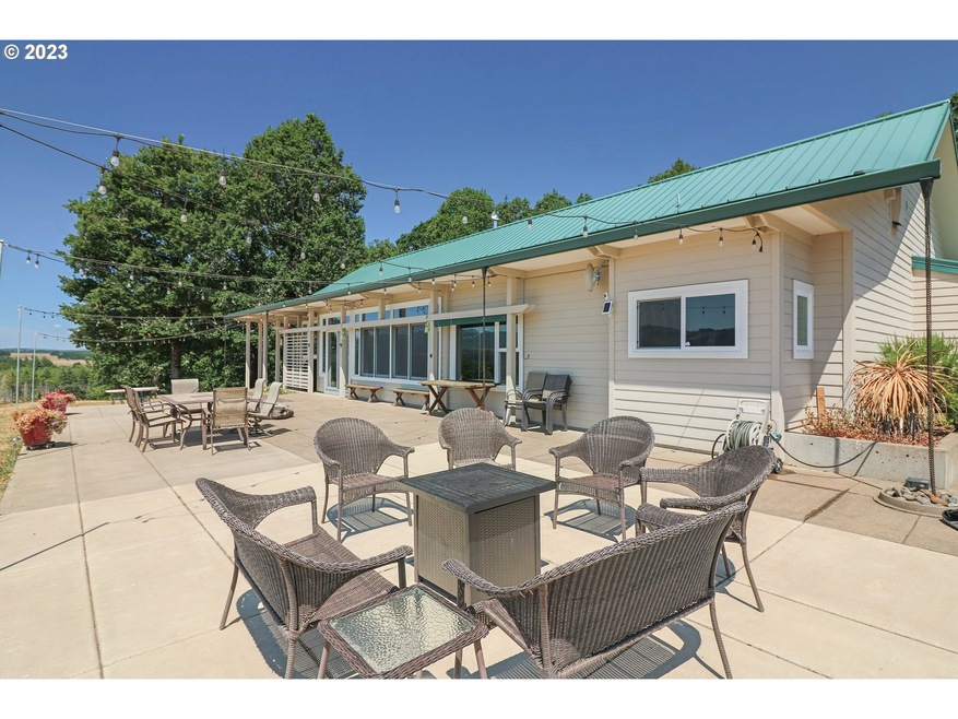 8097 Red Prairie Rd, Sheridan, OR 97378 - photo 1