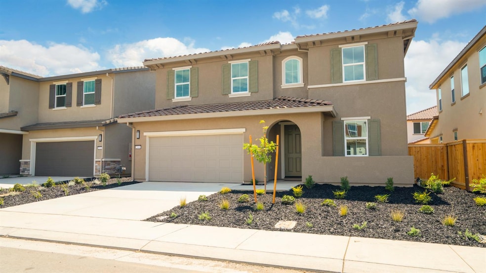 2646 Hamilton Dr, Lodi, CA 95242 - photo 1