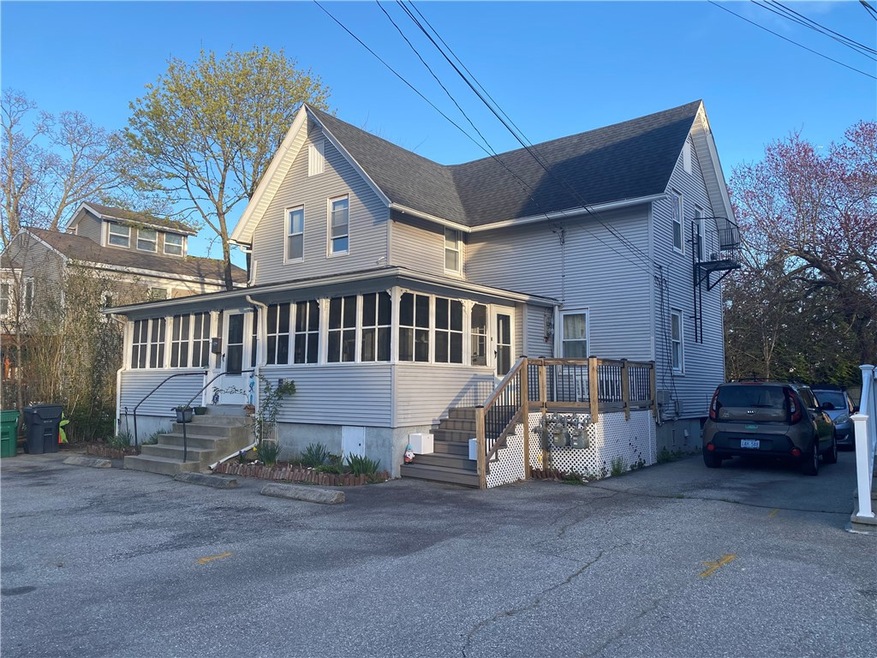 50 Whipple Ave unit 2, Warwick, RI 02889 - photo 1