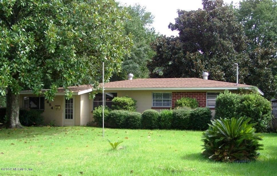 6454 Solandra Dr, Jacksonville, FL 32210 - photo 1