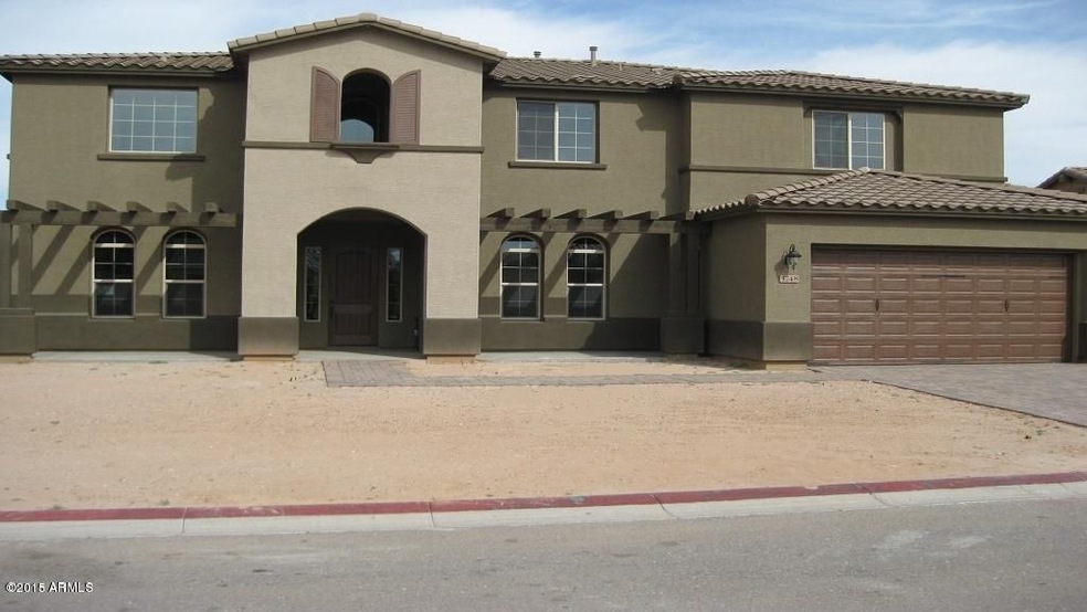 3748 E ELLIS NEW LANDSCAPING COMING SOON