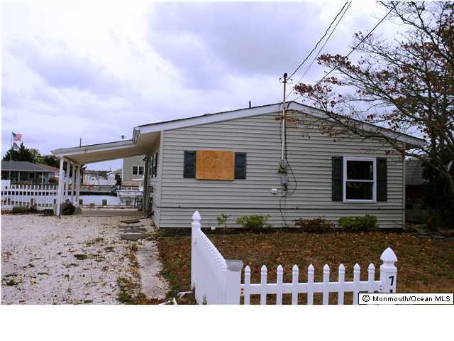 71 Lake Superior Dr, Little Egg Harbor Township, NJ 08087 - photo 1