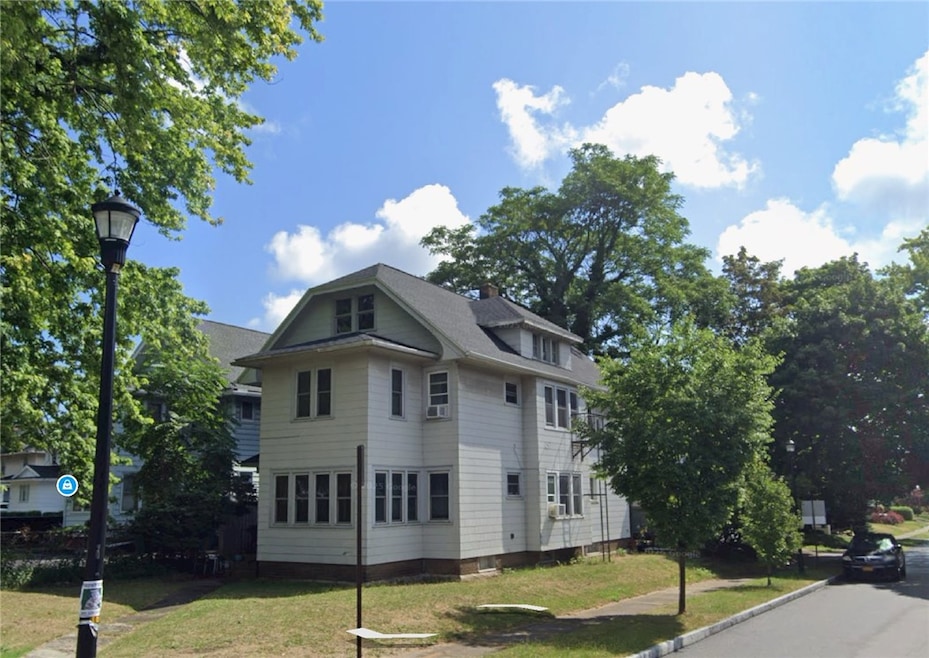 For Rent $1,100/month