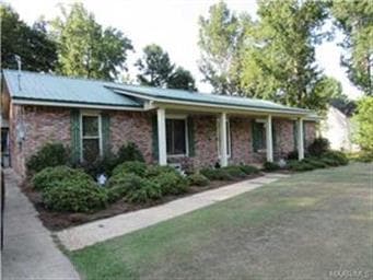 Welcome to 427 Willow Springs Road!