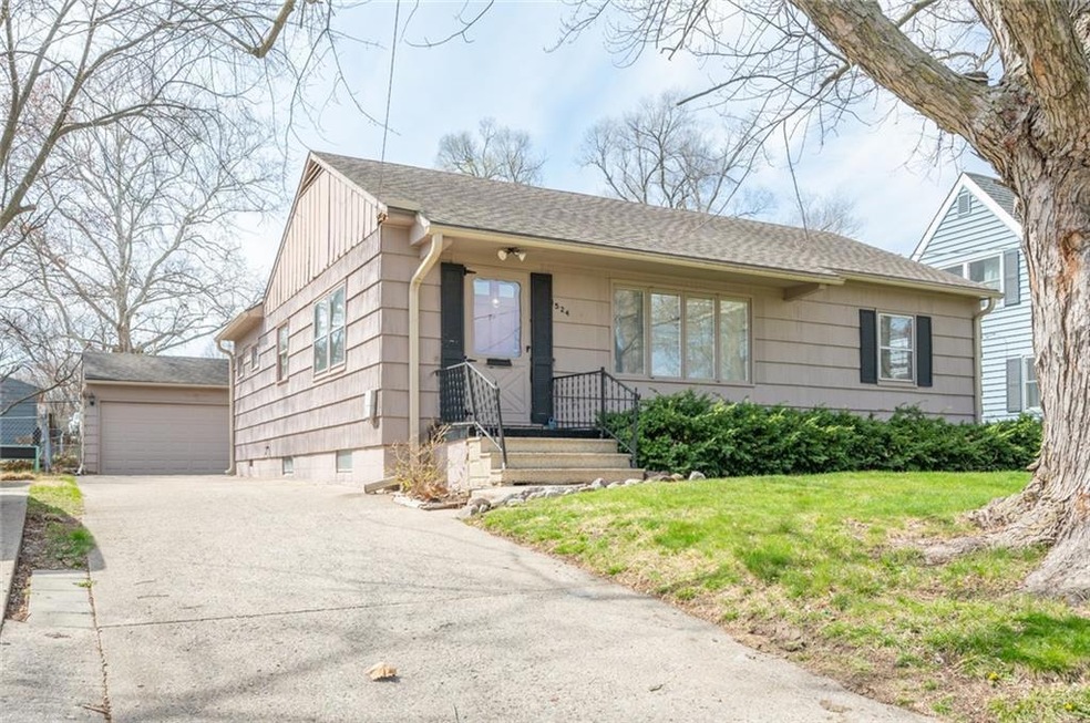 1524 61st St, Des Moines, IA 50311 - photo 1