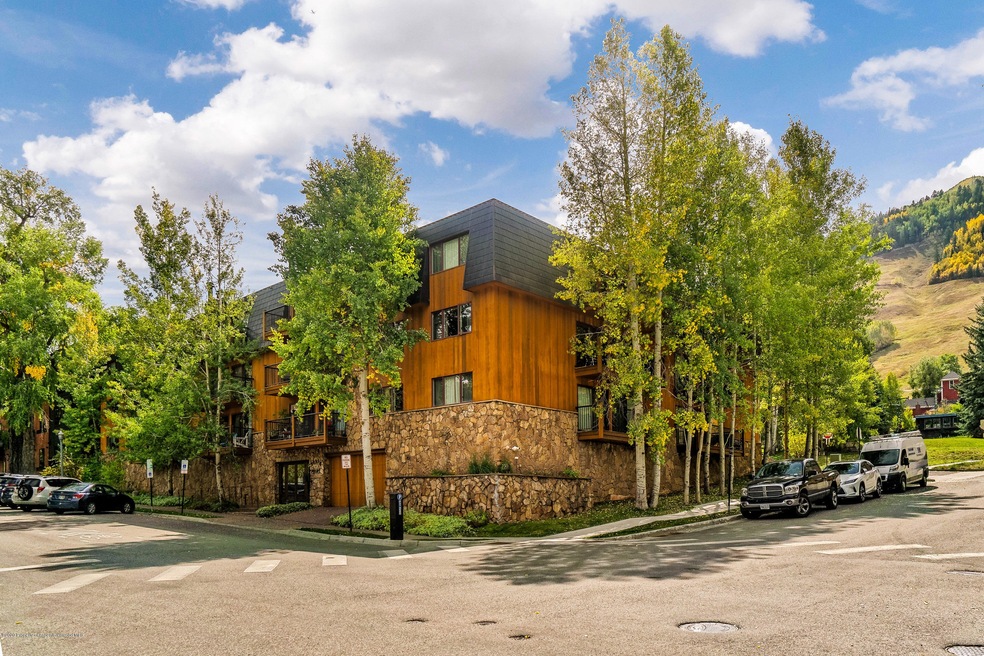 205 E Durant Ave unit 3H, Aspen, CO 81611 - photo 1