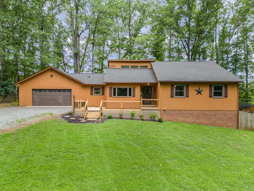 442 Roberson Creek Rd, Pittsboro, NC 27312 - photo 1