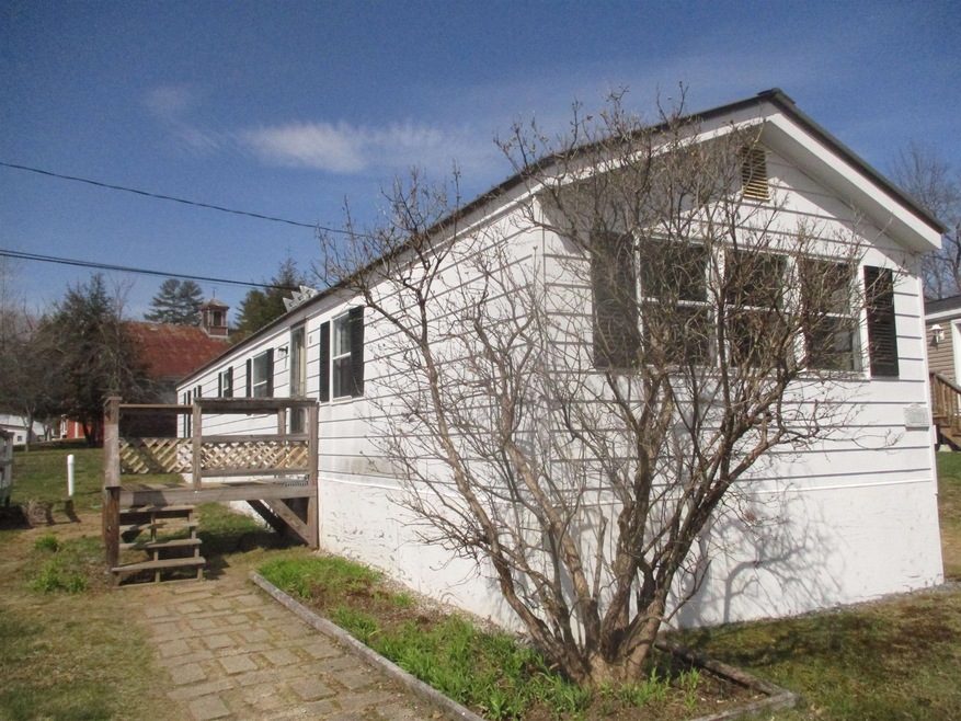 10 Mayhew Rd, Campton, NH 03223 - photo 1