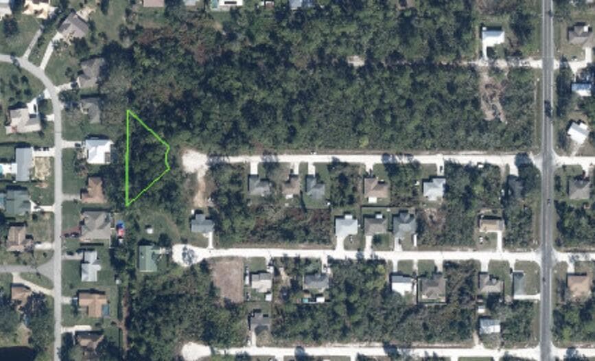 350 Road Runner Ave, Sebring, FL 33870 - photo 1