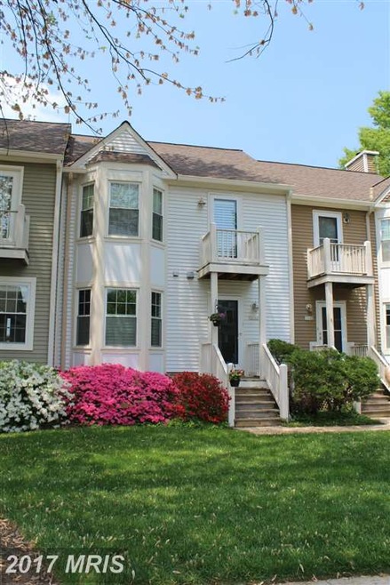 304C Locust St SE unit 14, Vienna, VA 22180 - photo 1