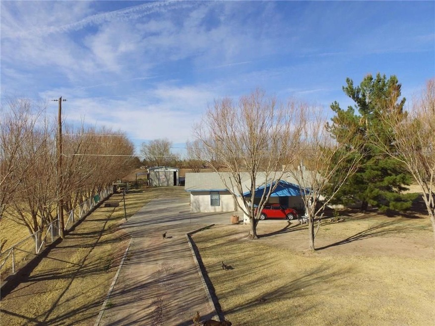 427 Rancho Viejo Dr, El Paso, TX 79927 - photo 1