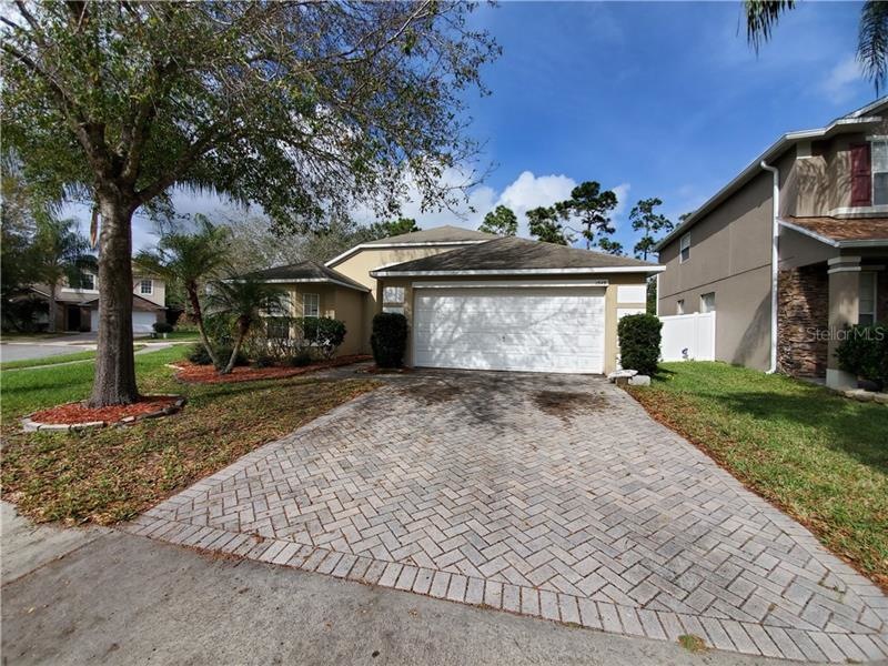 1549 Lalique Ln, Orlando, FL 32828 - photo 1