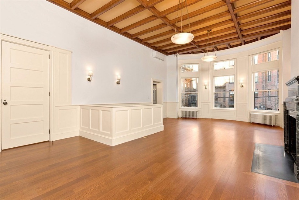 273 Commonwealth Ave unit 1, Boston, MA 02116 - photo 1