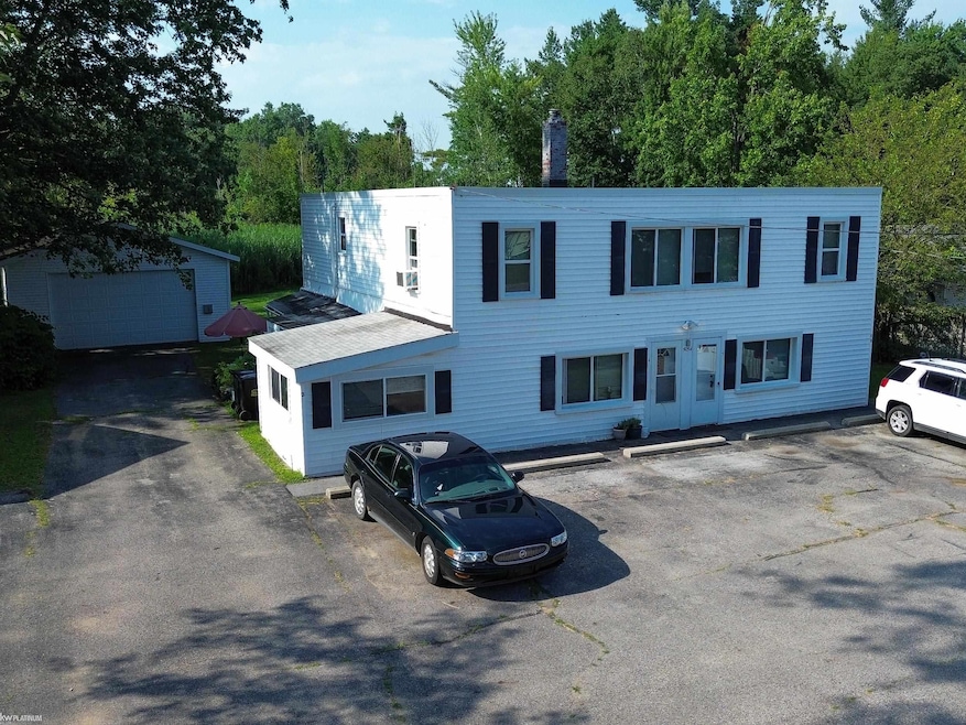 5054 Gratiot Ave, Saint Clair, MI 48079 - photo 1