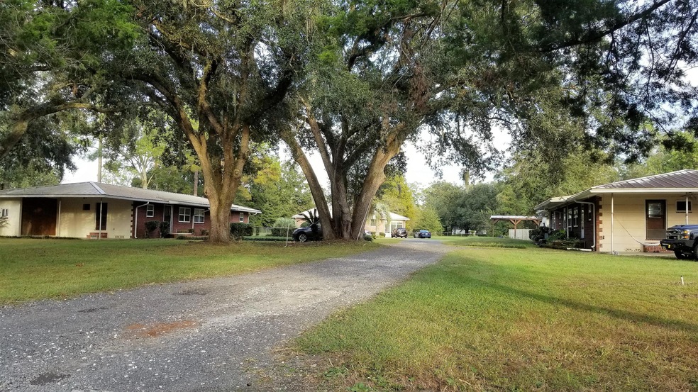 5305 Eulace Rd, Jacksonville, FL 32210 - photo 1