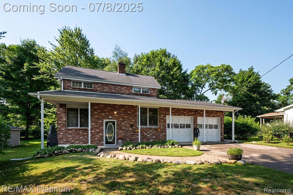 220 E 3rd Street