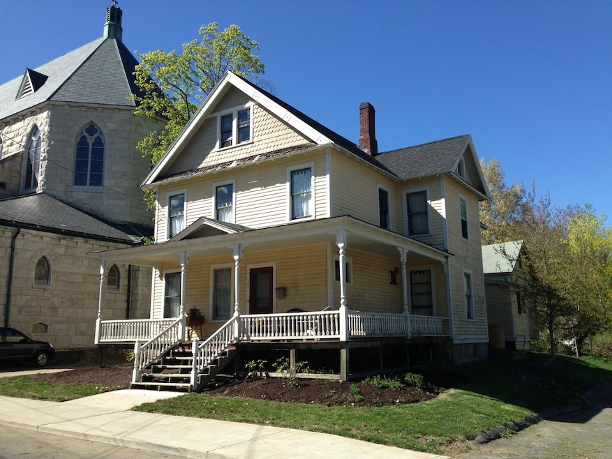 15 Dresser Ave, Great Barrington, MA 01230 - photo 1