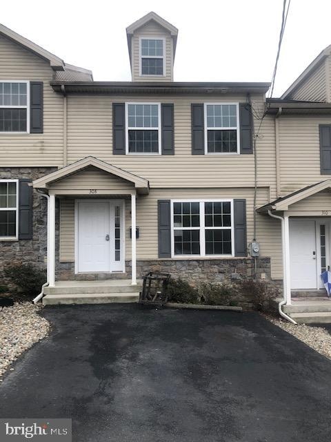 308 Pitt St, Enola, PA 17025 - photo 1