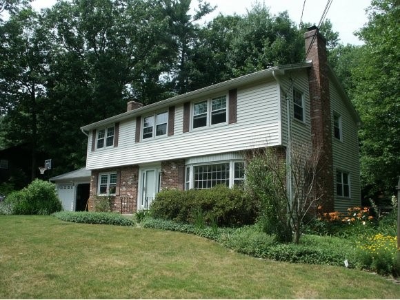 19 Todd Rd, Nashua, NH 03064 - photo 1