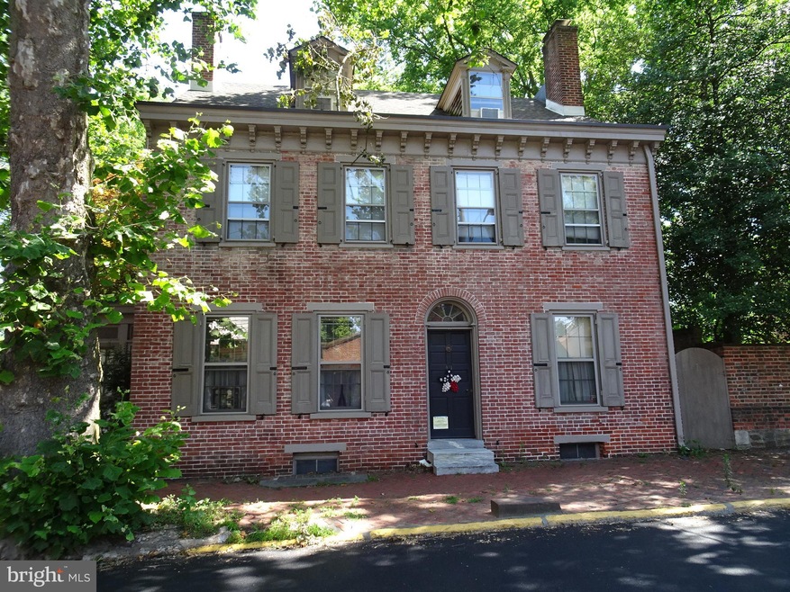 411 Delaware St unit A, New Castle, DE 19720 - photo 1