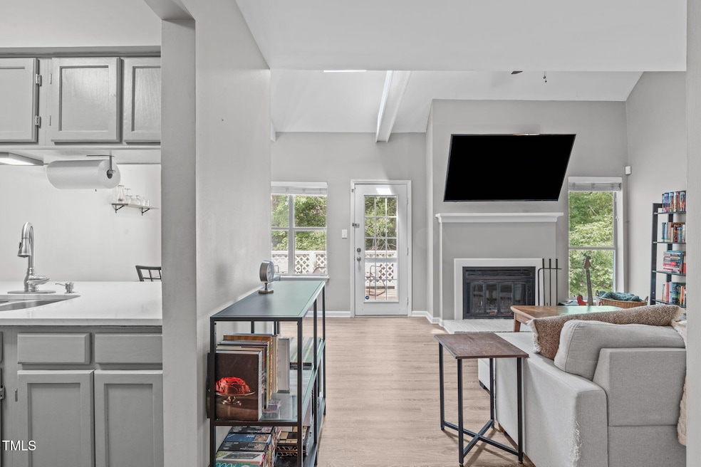 405 Gooseneck Dr unit B6, Cary, NC 27513 - photo 1