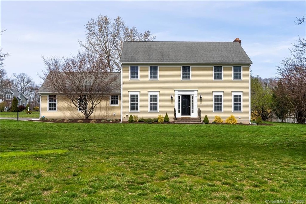 134 Bluff Point Rd, South Glastonbury, CT 06073 - photo 1