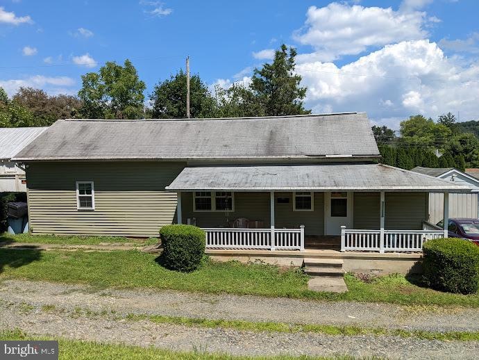 11 Hemlock Dr, Boyertown, PA 19512 - photo 1