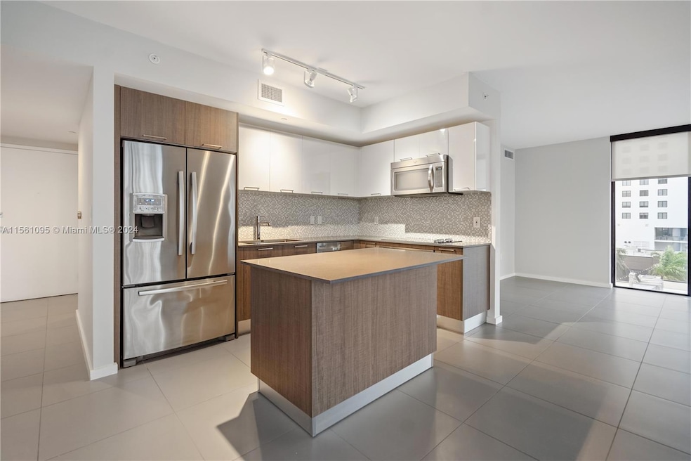 Sold $564,000 • Co-Listing Agent