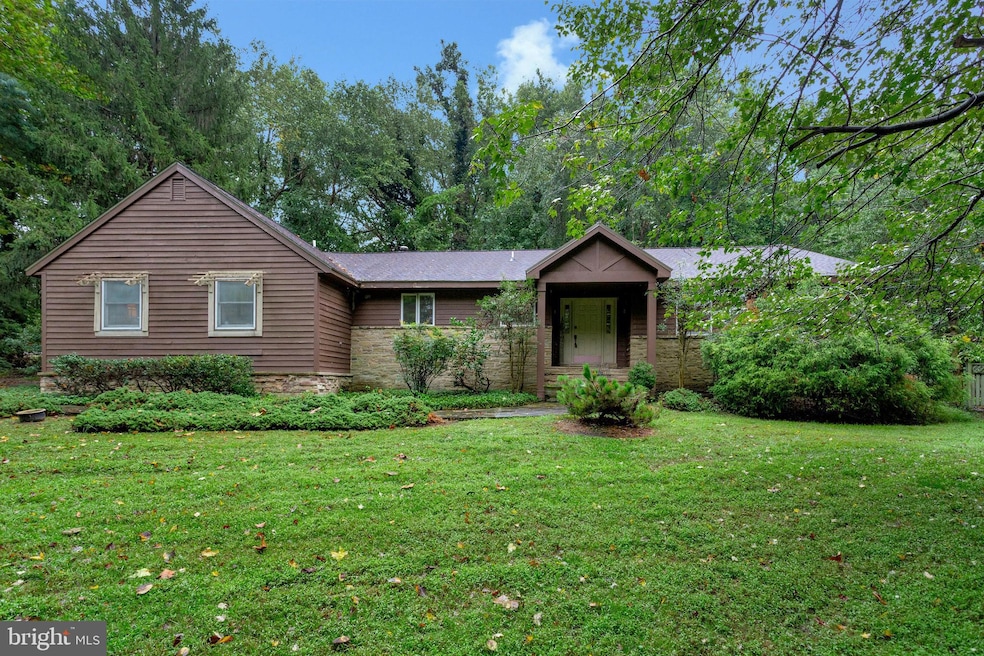 Under Contract $700,000 • Co-Listing Agent