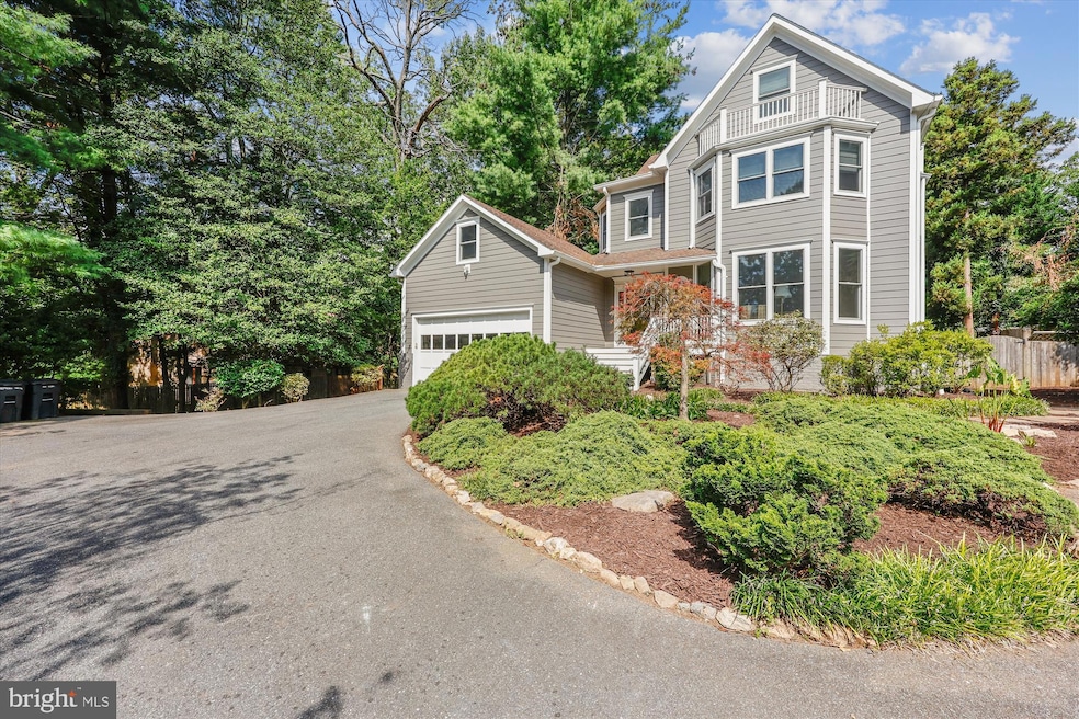 Under Contract $1,499,000