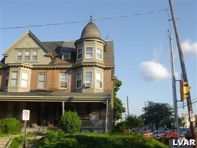 1426 Walnut St unit 2, Allentown, PA 18102 - photo 1