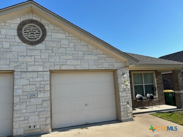 208 Coby Dr unit A&B, Troy, TX 76579 - photo 1