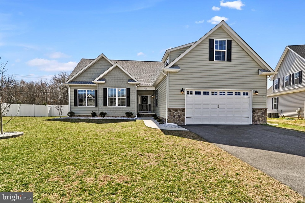 336 Farmhouse Trail, Felton, DE 19943 - photo 1