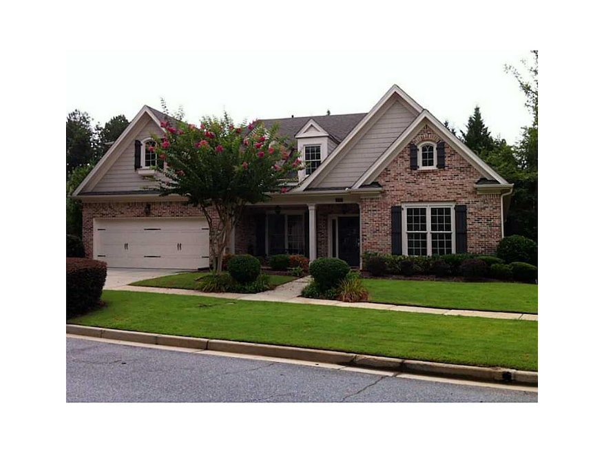 Facade/Exterior Front. Beautiful quiet culdesac lo