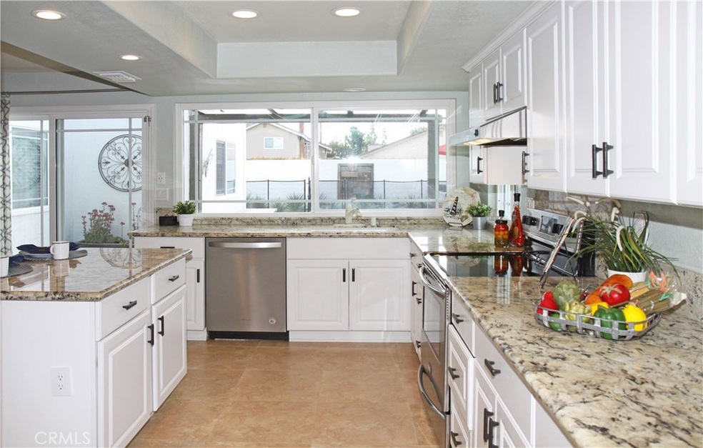Completely Remodeled Gourmet Granite Kitchen