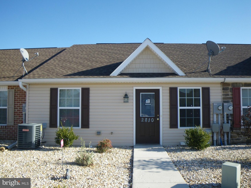 2810 Roosevelt Dr, Chambersburg, PA 17201 - photo 1