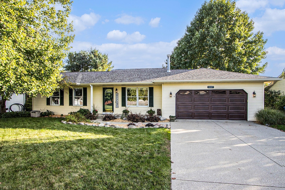 3007 Hickory Nut Ln, Kalamazoo, MI 49004 - photo 1