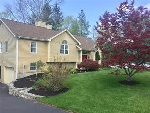 1310 Sunny Ridge Rd, Mohegan Lake, NY 10547 - photo 1