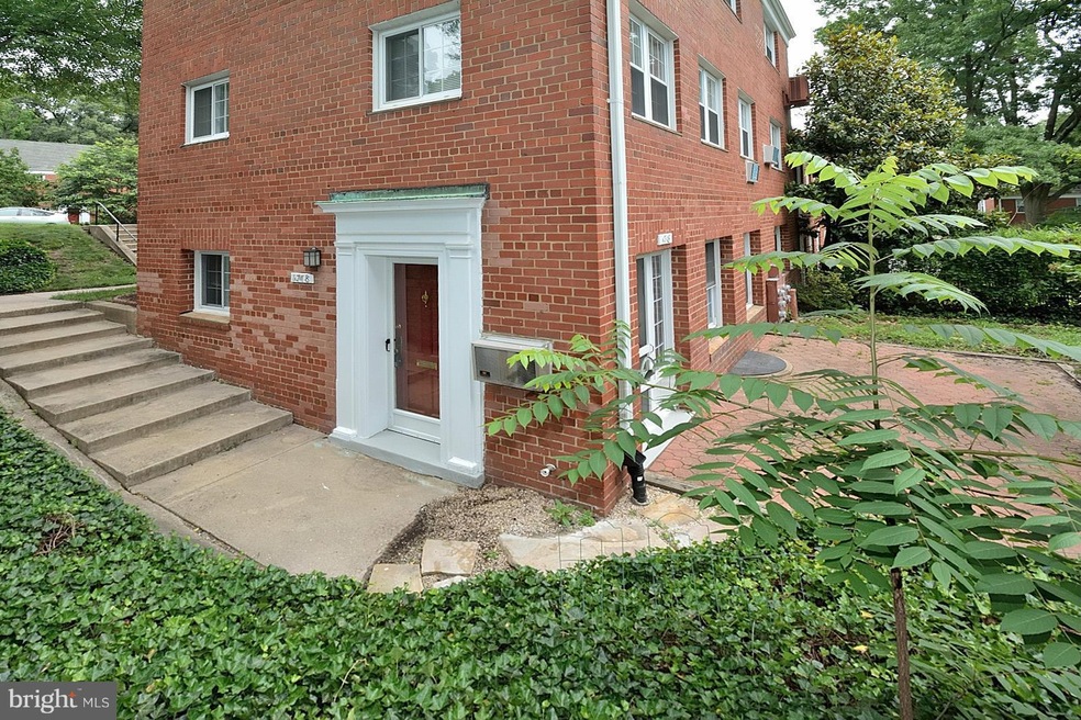 1718 Preston Rd unit 815-1718, Alexandria, VA 22302 - photo 1