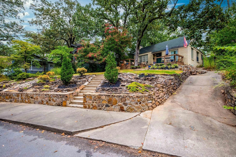 131 Fairview Rd, Little Rock, AR 72205 - photo 1