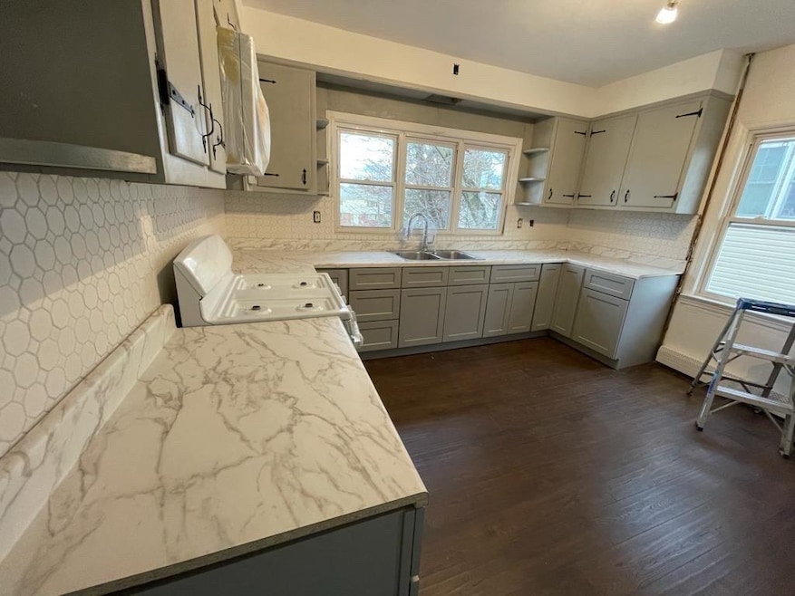 400 Williams Ave unit 2, Hackensack, NJ 07601 - photo 1